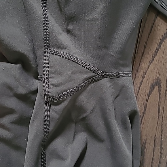 Lululemon Pace Queen 7/8 Running Leggings in Gray size 8 - Picture 6 of 10